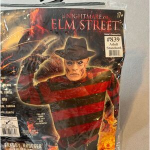 Freddy Krueger A Nightmare  on  Elm Street Adult rubie’s Costume size M